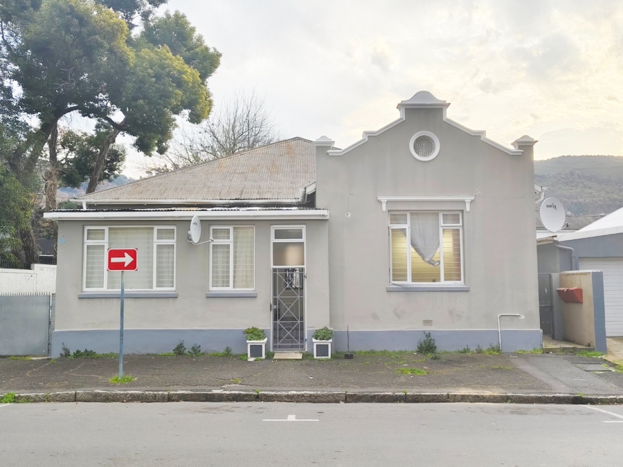  Bedroom Property for Sale in Paarl Central East Western Cape